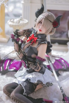 Honkai Impact 3 Rita Rossweisse من إنتاج @Bingo Jiang (تصوير: @肉瓜热热子) (رسوم متحركة Firefly وكرنفال الألعاب) (9P)