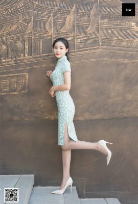 (SIW Sven Media Series) Leyin Cheongsam، جوارب، كعب عالٍ وأرجل جميلة (73P)